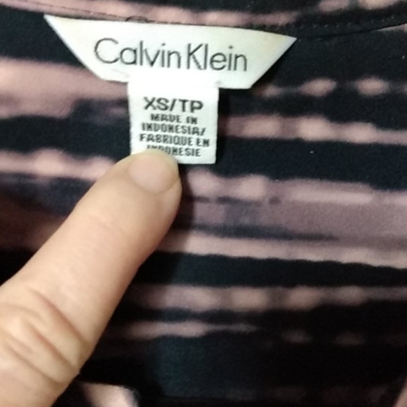 Blouse - Picture 7 of 7